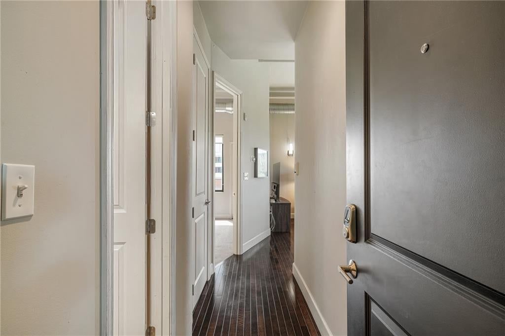 2940 Baltimore Avenue — photo 20