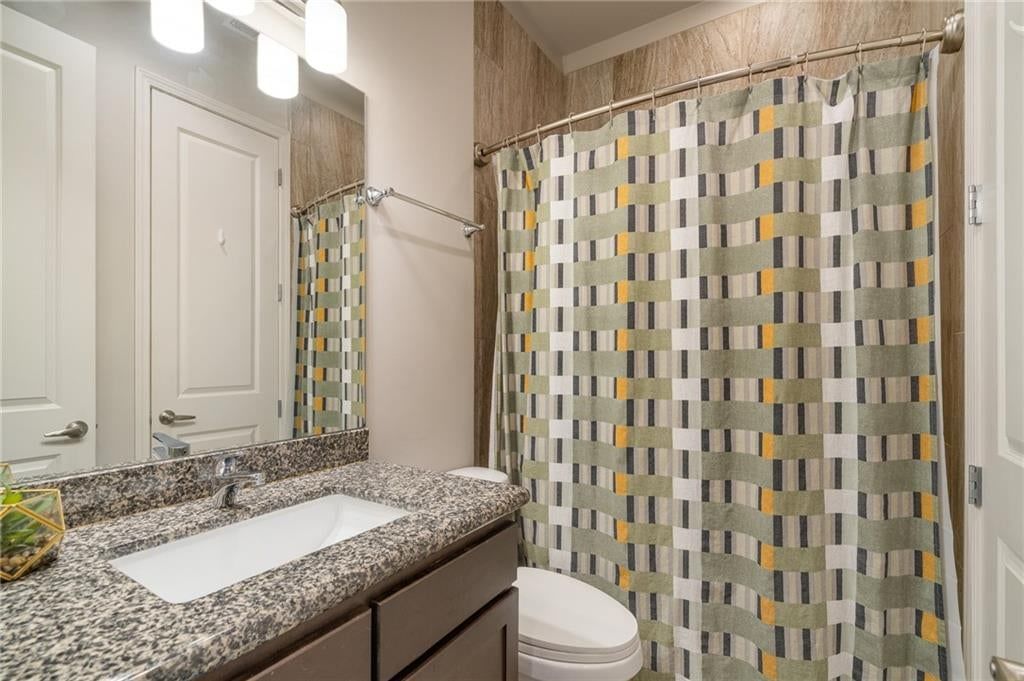 2940 Baltimore Avenue — photo 39