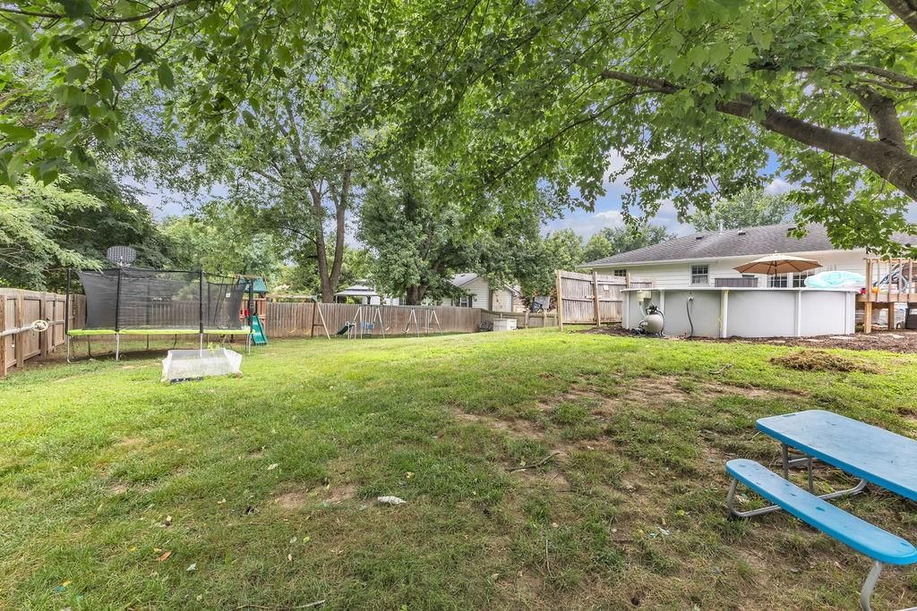5001 Stonecrest Terrace — photo 37