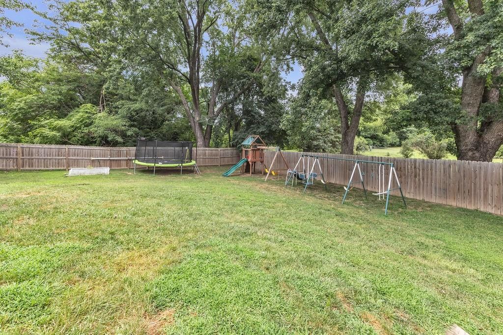 5001 Stonecrest Terrace — photo 40