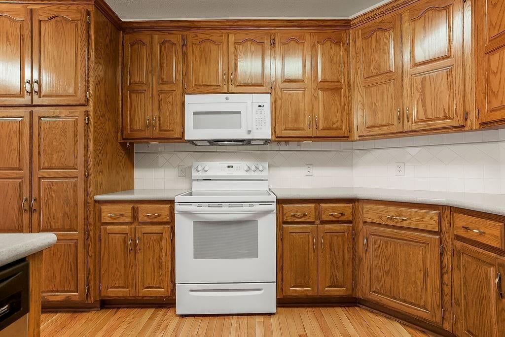 10500 NE 98th Street — photo 13