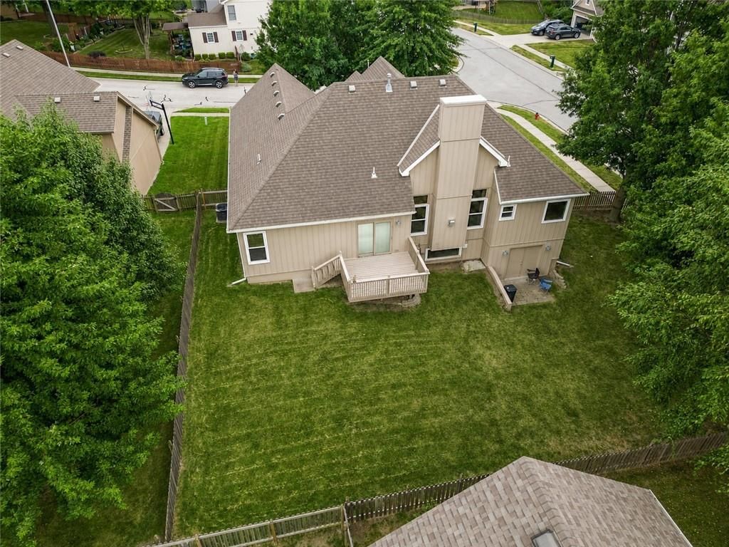 10500 NE 98th Street — photo 32