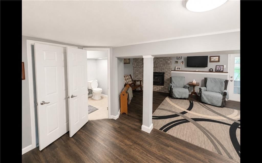 506 S Monroe Street — photo 8