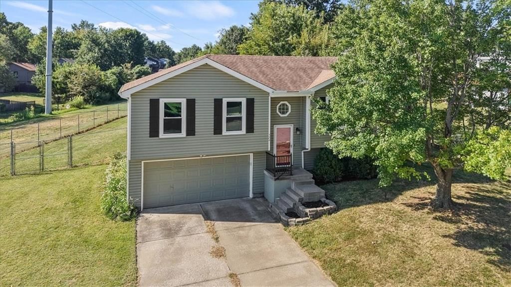 524 SE Steeple Lane — photo 18