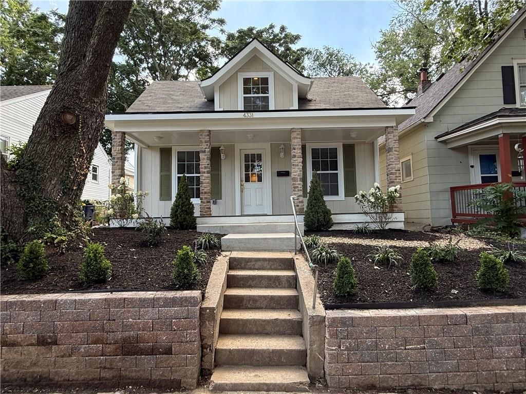 4331 Bell Street — photo 1