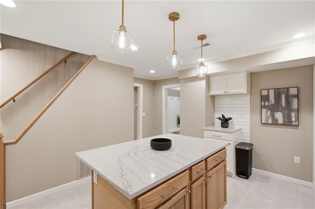 4331 Bell Street — photo 10