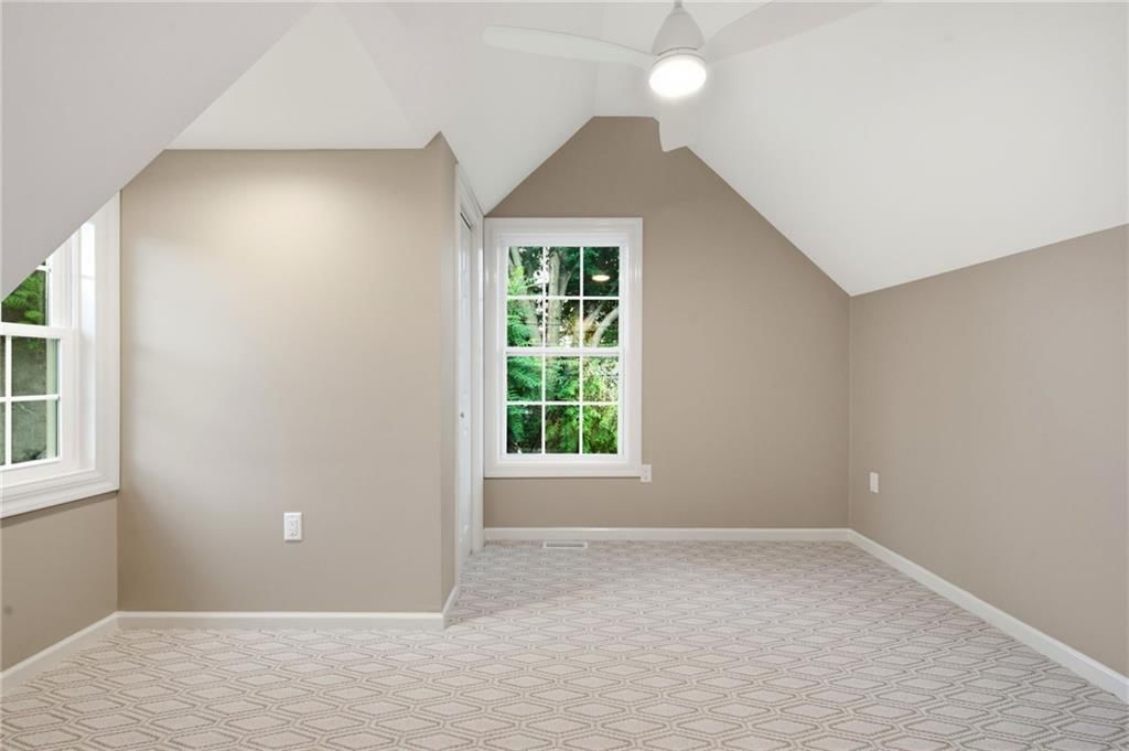4331 Bell Street — photo 22
