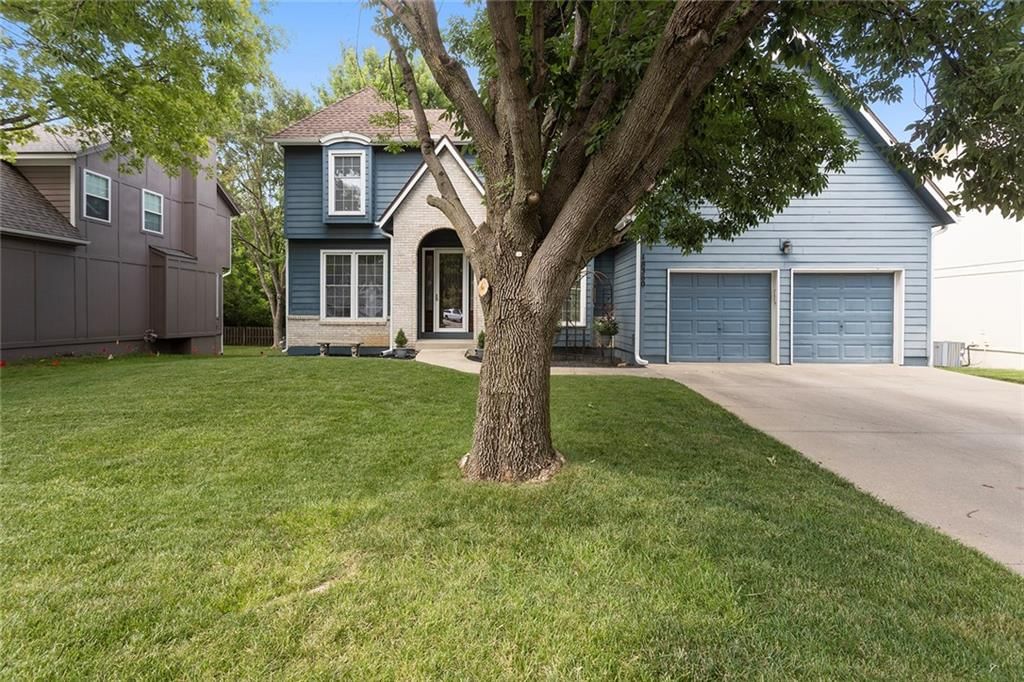 18360 W 116th Street — photo 2