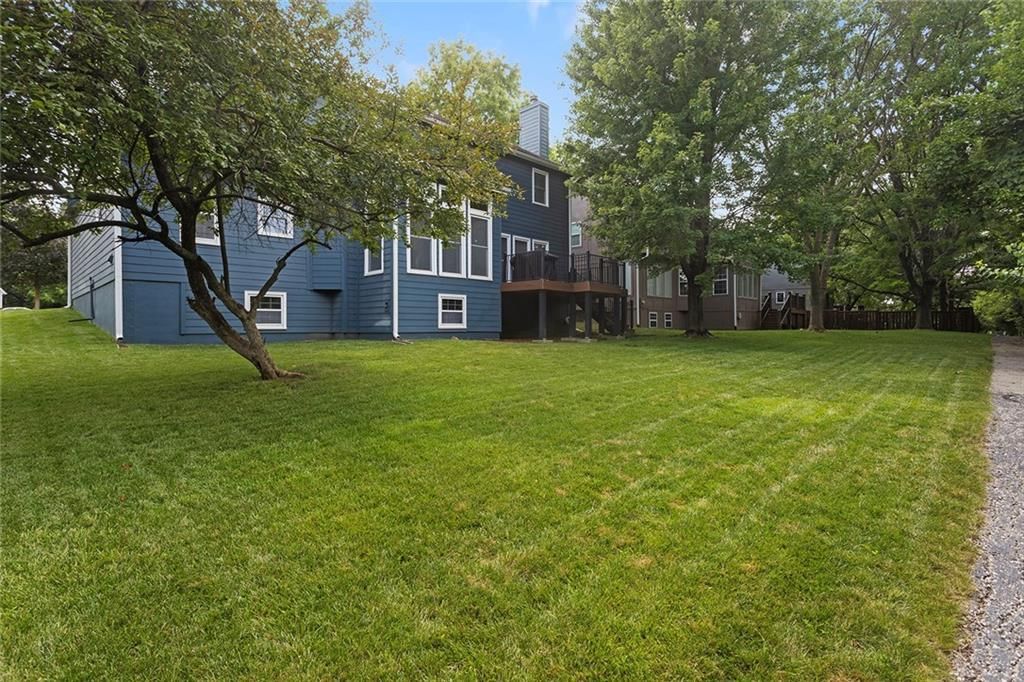 18360 W 116th Street — photo 33