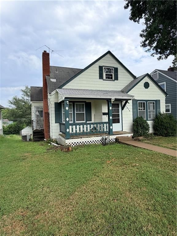 1213 Central Street — photo 2