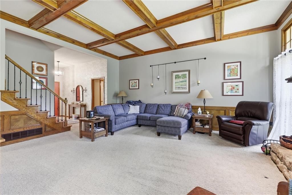 8531 Hallet Street — photo 29