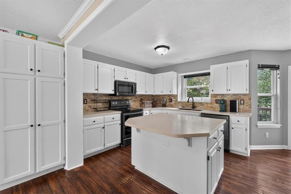 3837 N 112th Street — photo 11