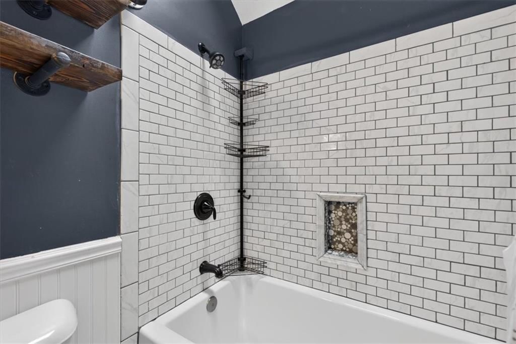 3837 N 112th Street — photo 34