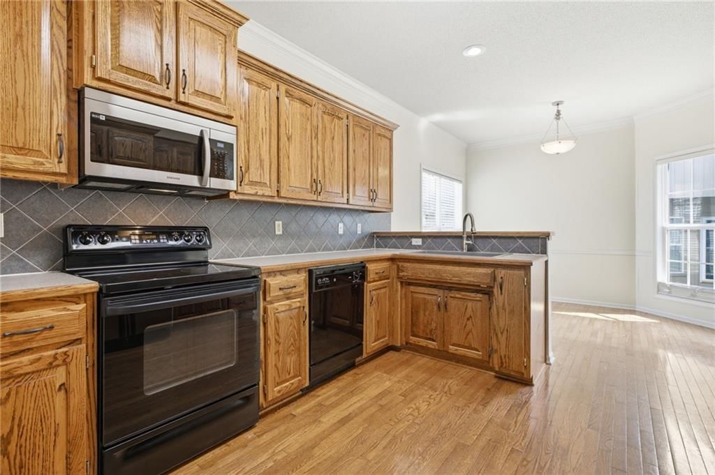 15560 Floyd Street — photo 12
