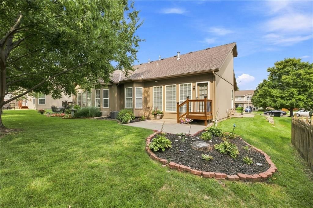 15560 Floyd Street — photo 33