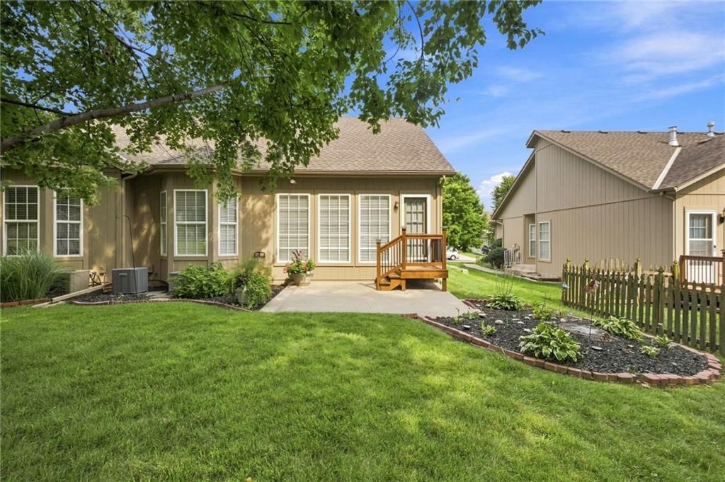 15560 Floyd Street — photo 34