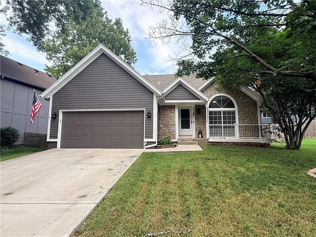 1126 E Charlotte Town Road — photo 1