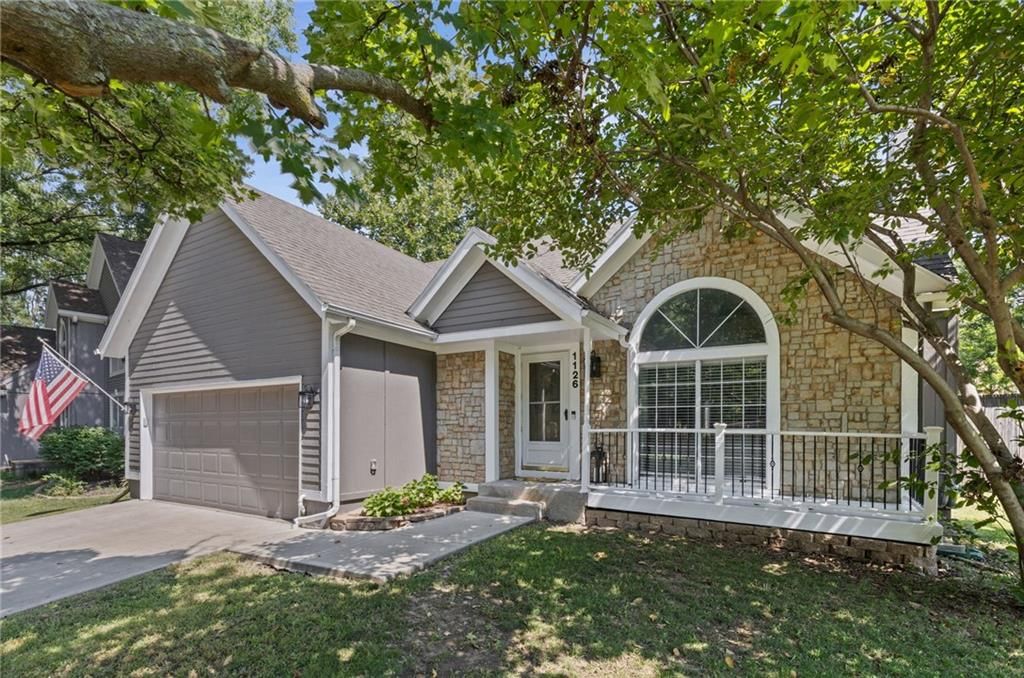 1126 E Charlotte Town Road — photo 2