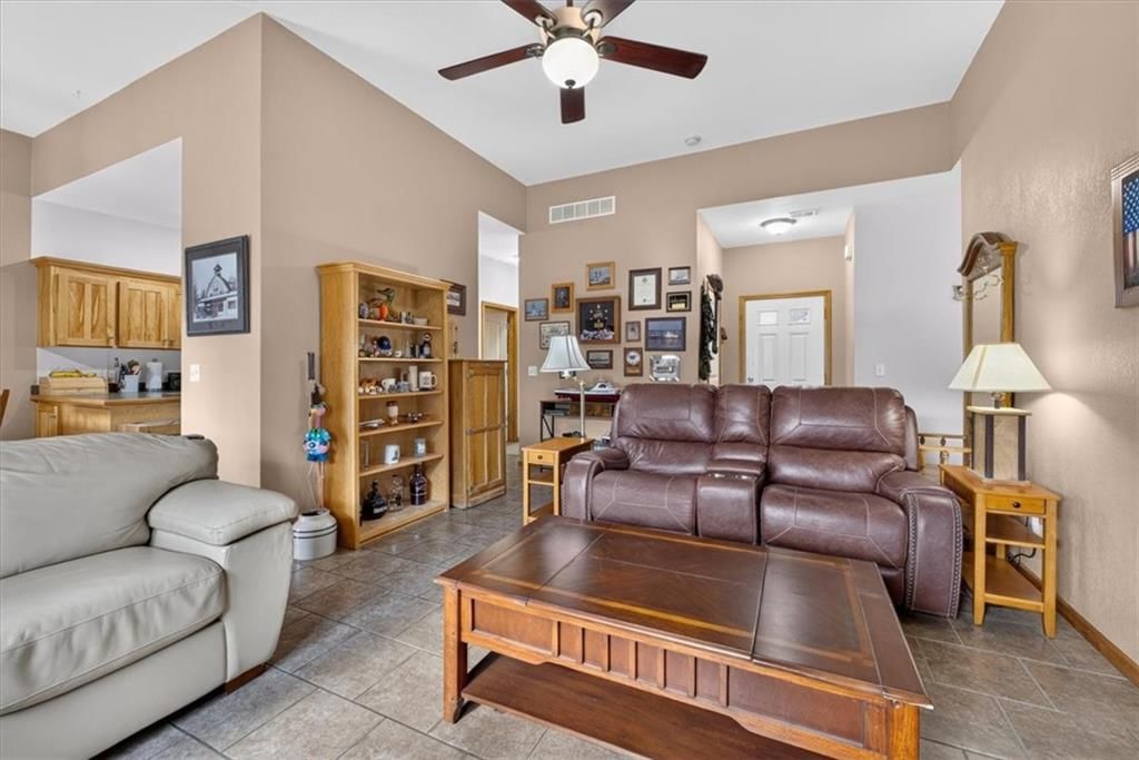 3023 N 157th Street — photo 13