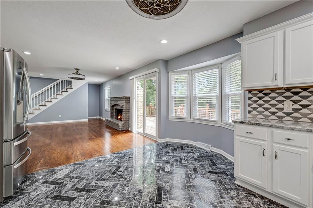 404 NW Briarcliff Road — photo 17