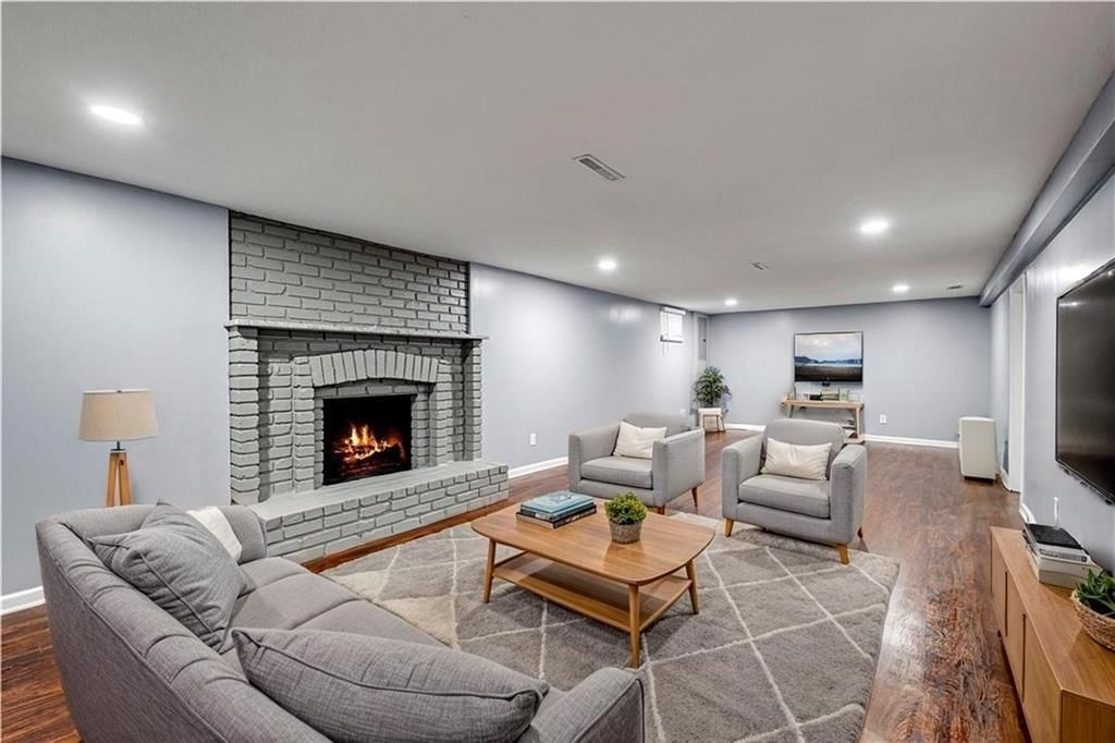 404 NW Briarcliff Road — photo 34