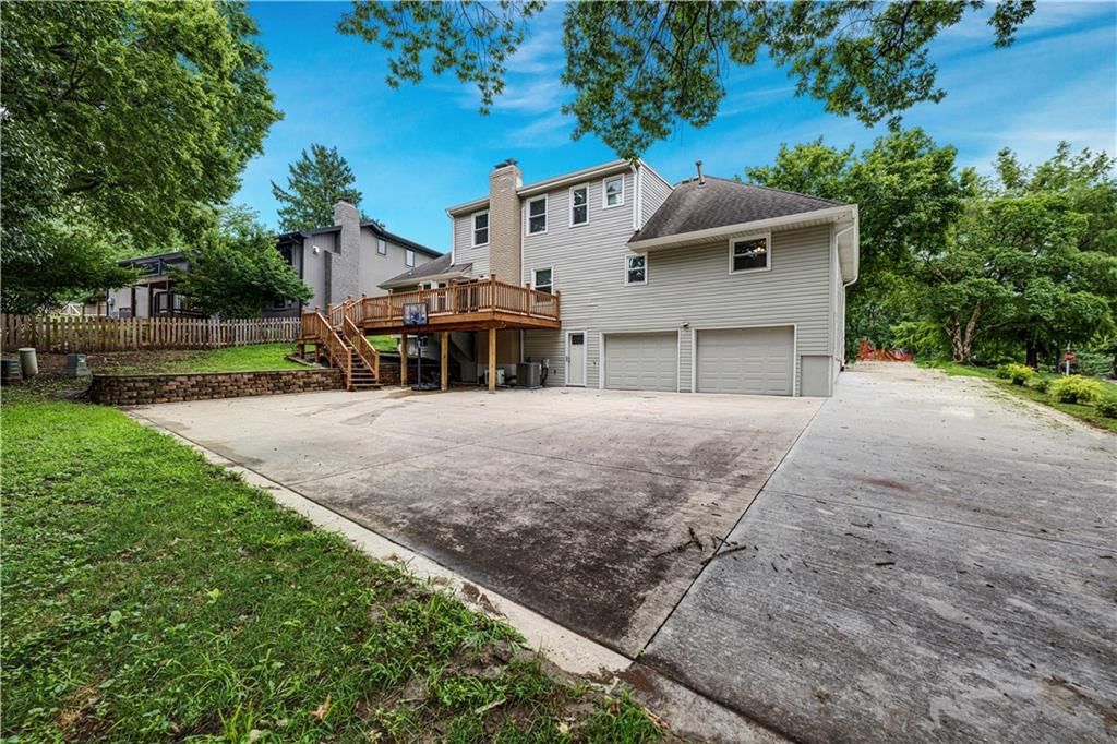 404 NW Briarcliff Road — photo 40