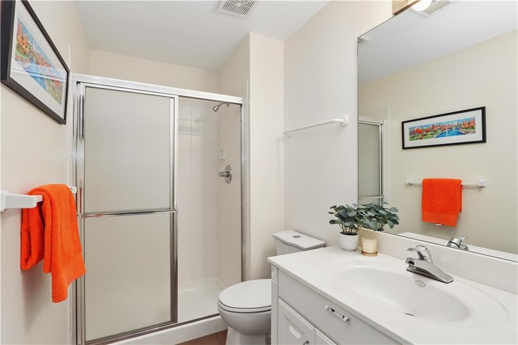 7723 N Conant Avenue — photo 16