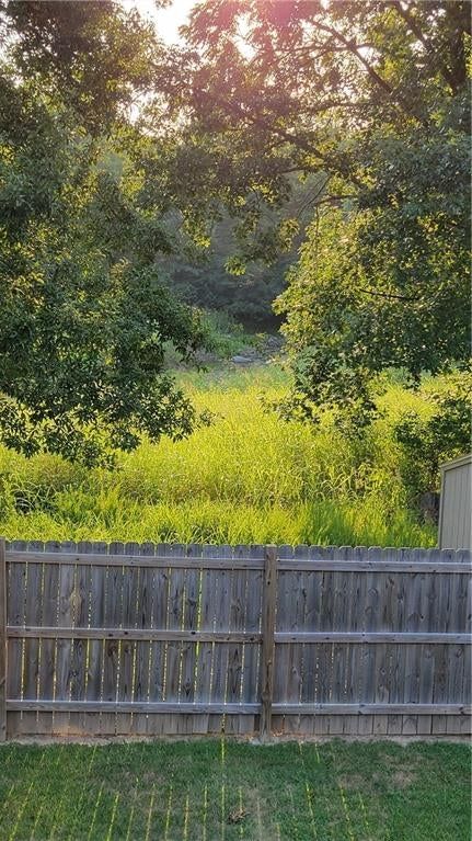 7022 N Hickory Street — photo 2