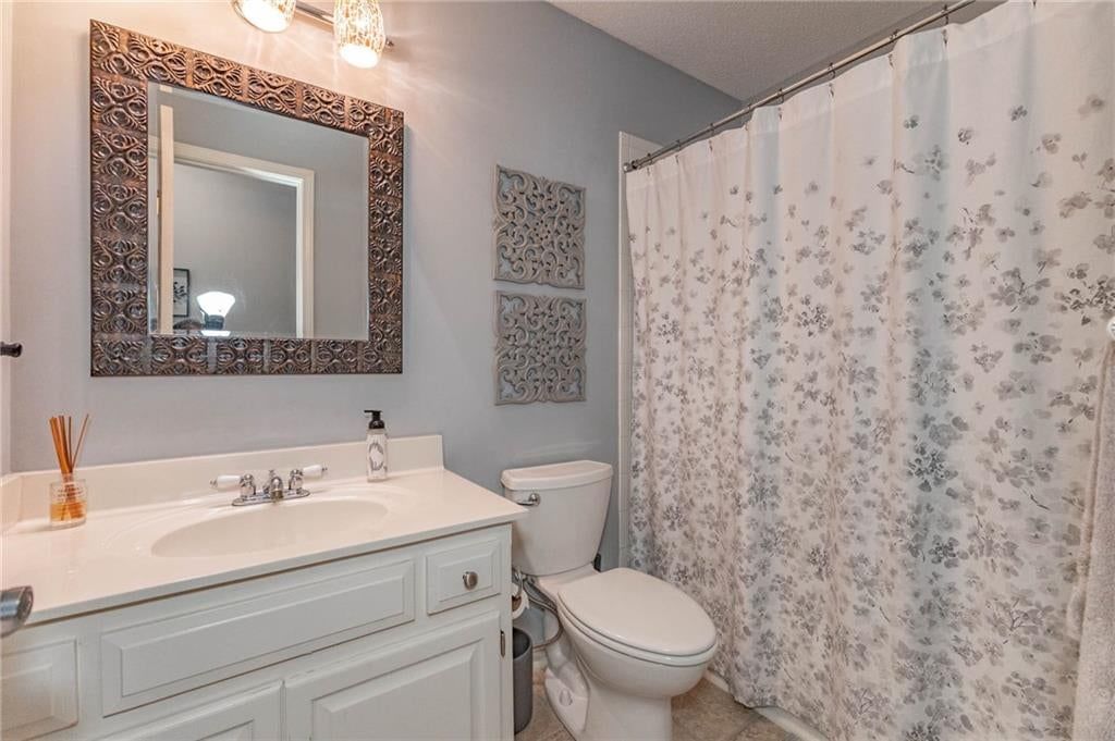 7022 N Hickory Street — photo 26