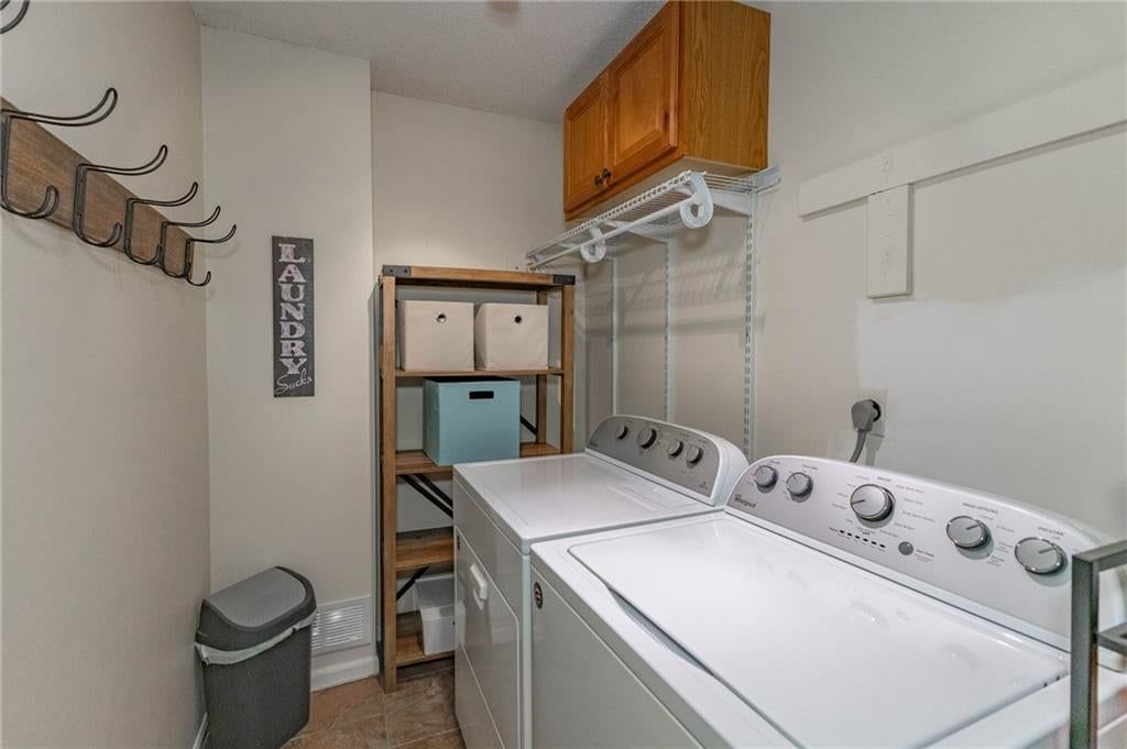 7022 N Hickory Street — photo 34