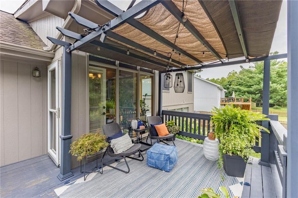 7022 N Hickory Street — photo 40