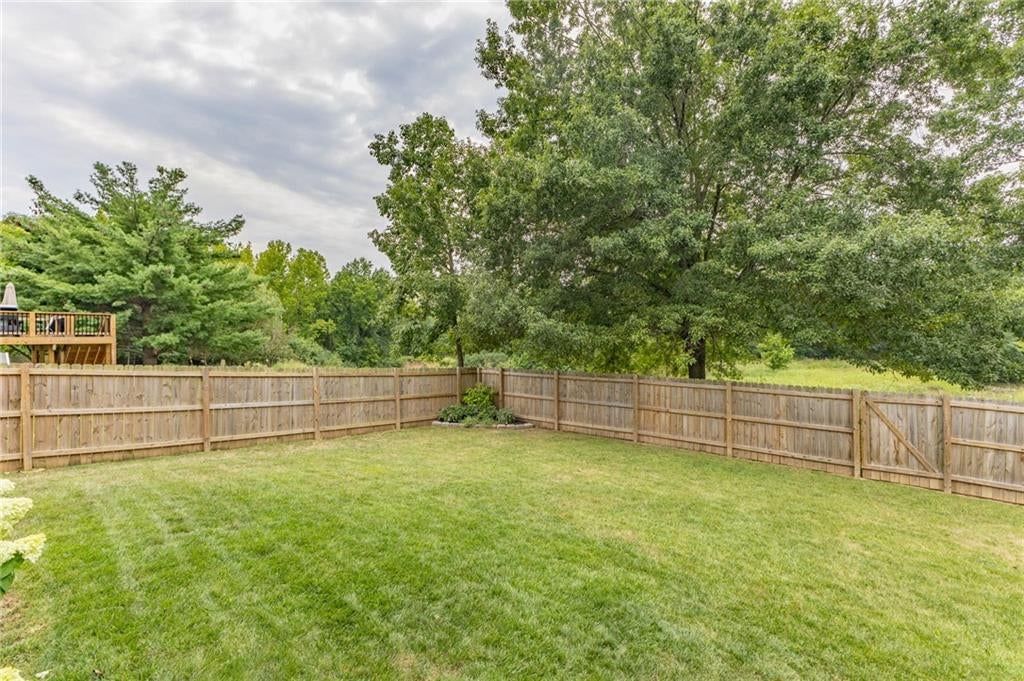 7022 N Hickory Street — photo 49