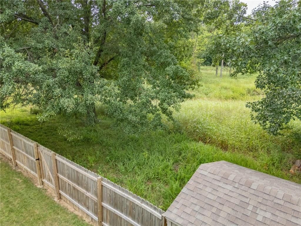 7022 N Hickory Street — photo 56