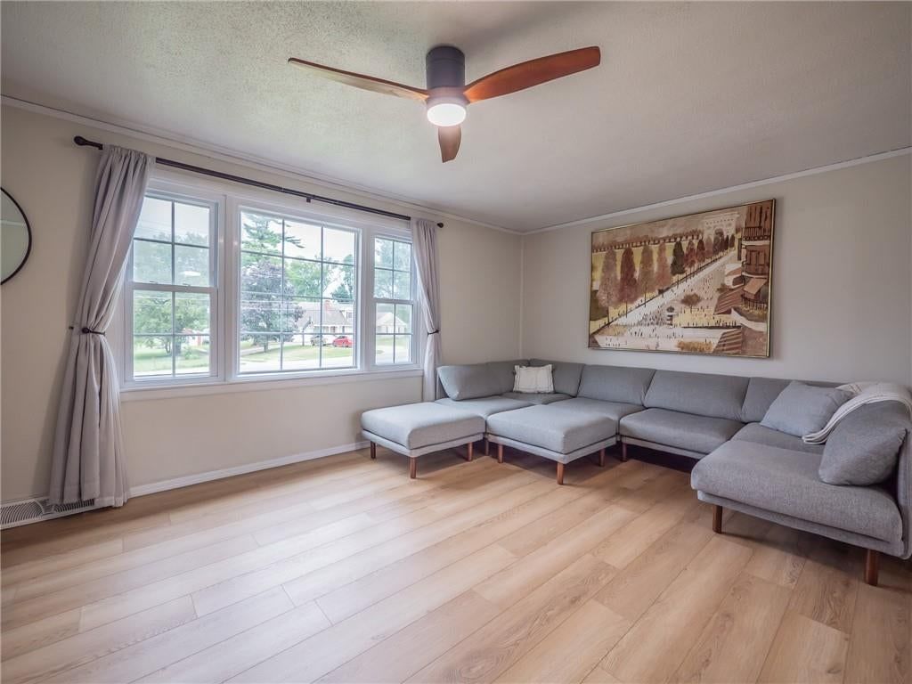 413 W South Avenue — photo 18