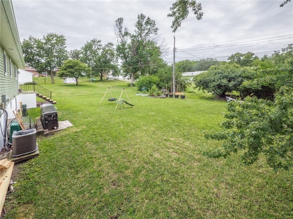 413 W South Avenue — photo 43