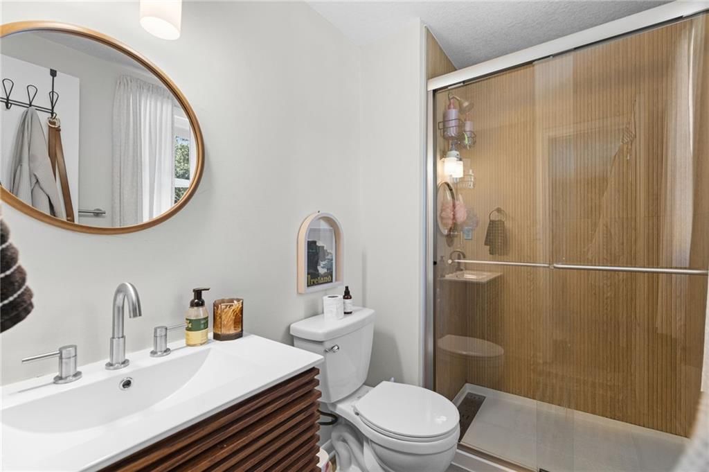8802 Belleview Avenue — photo 13