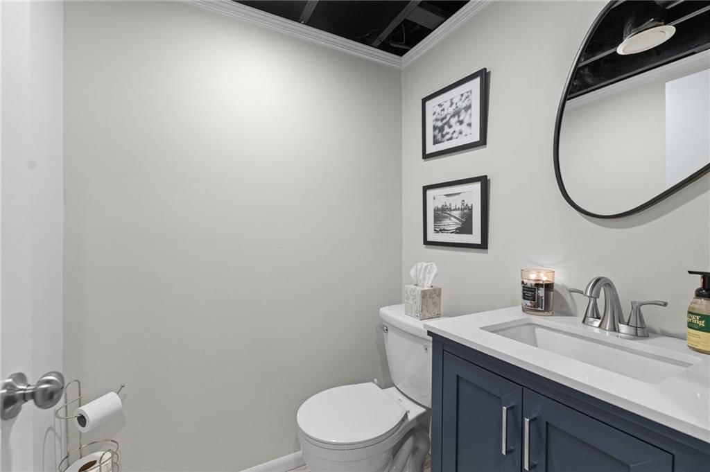 8802 Belleview Avenue — photo 21