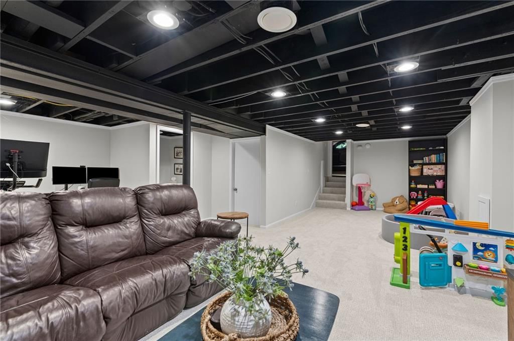 8802 Belleview Avenue — photo 23