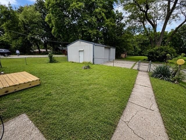 6925 Raytown Road — photo 7