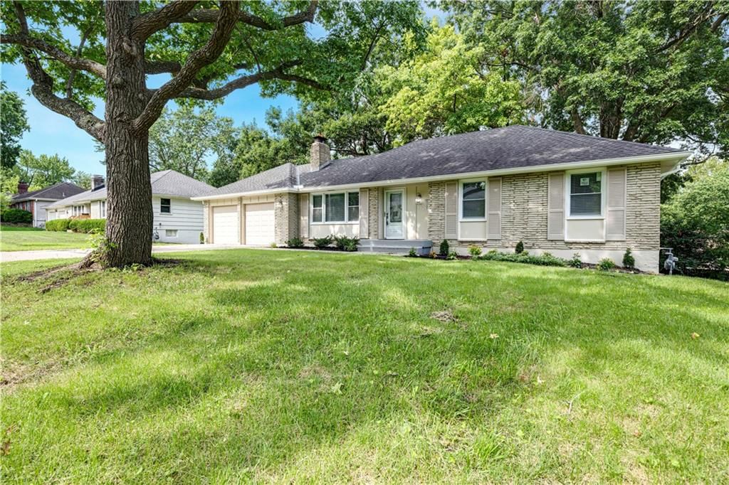 7404 Willow Avenue — photo 3