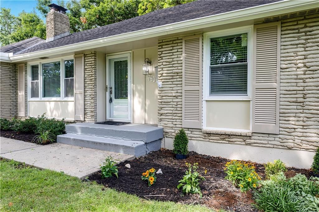 7404 Willow Avenue — photo 4