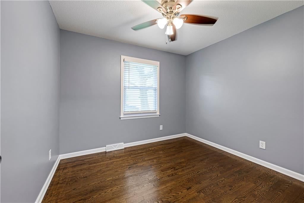 7404 Willow Avenue — photo 20