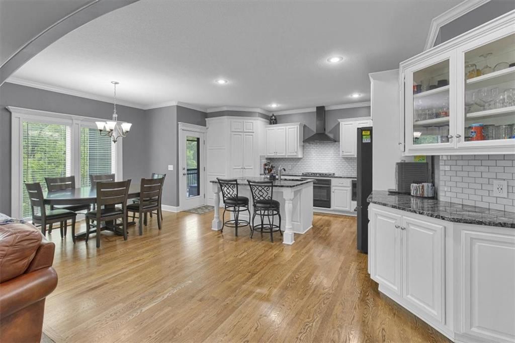 1208 N Silverleaf Court — photo 21