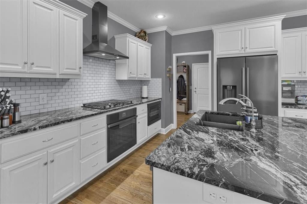 1208 N Silverleaf Court — photo 33