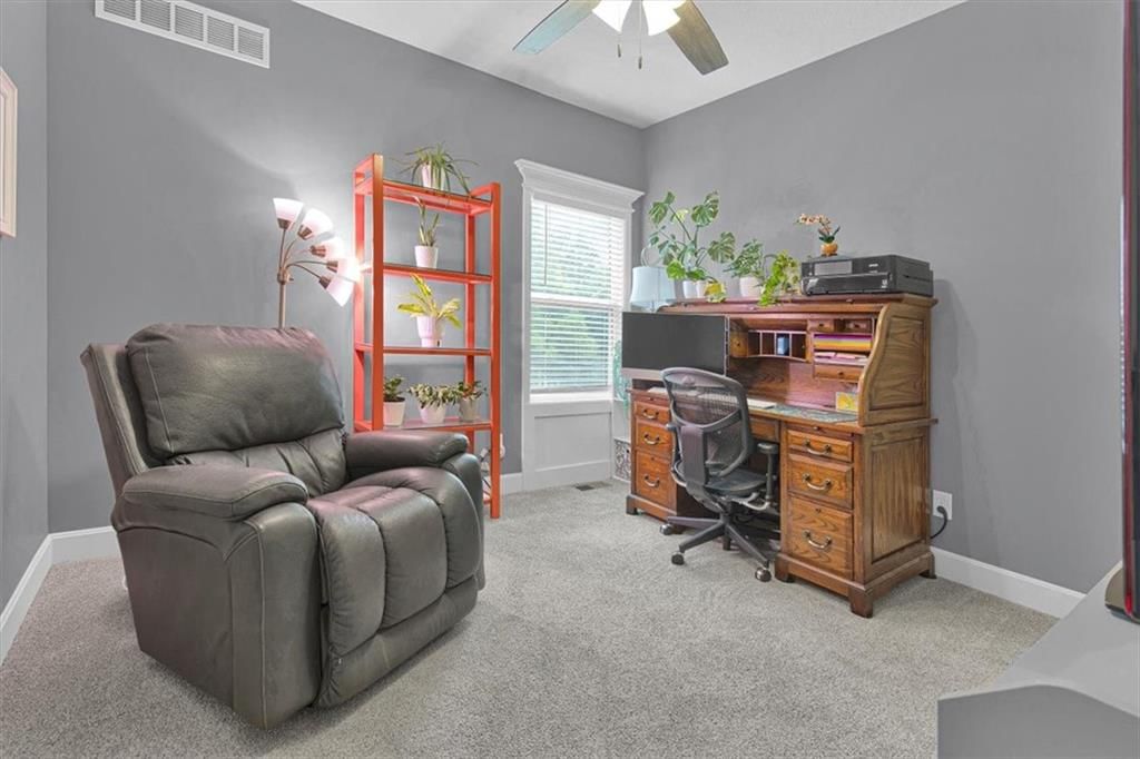 1208 N Silverleaf Court — photo 36