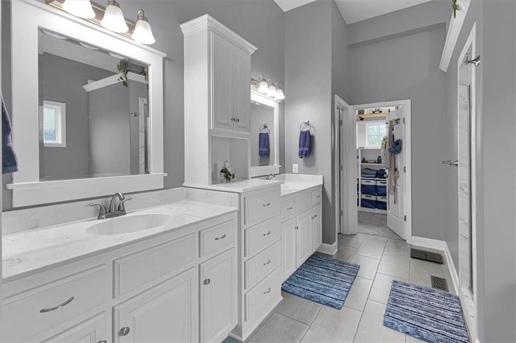 1208 N Silverleaf Court — photo 41