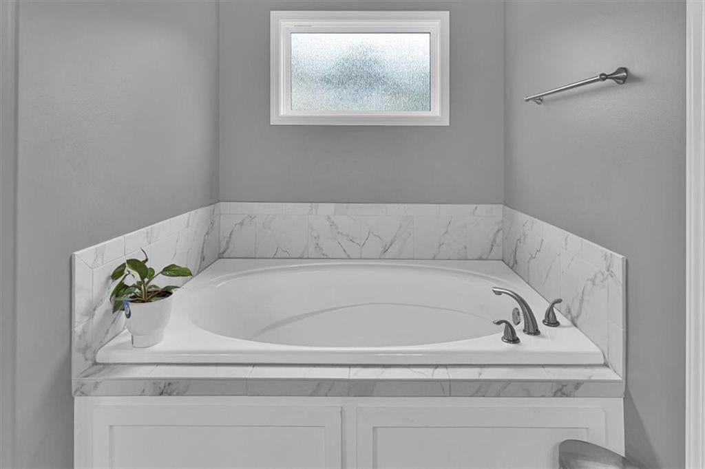 1208 N Silverleaf Court — photo 42