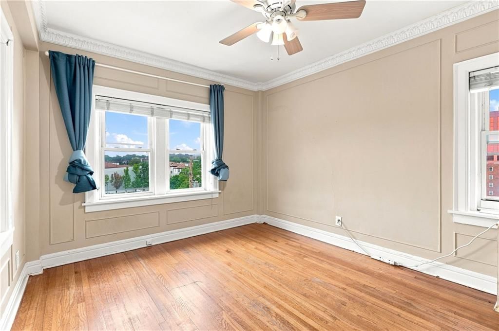 309 E Emanuel Cleaver Boulevard — photo 24