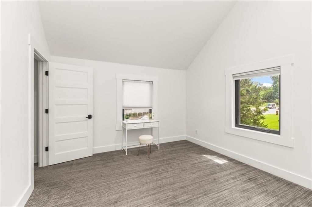 303 SW 2nd Street — photo 16
