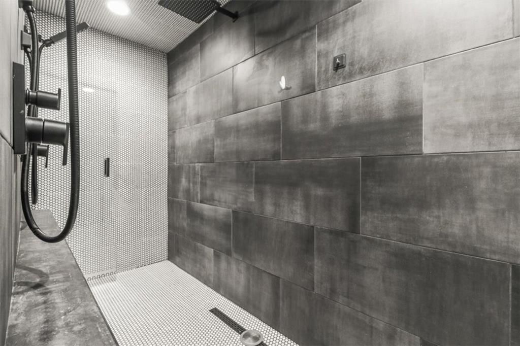 303 SW 2nd Street — photo 25